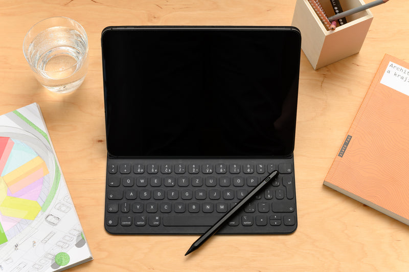 Laden Sie das Bild in Galerie -Viewer, FIXED FIXGRA-BK Active Stylus mit Smart Tip und Magnet für iPads B-Ware (R1K3)