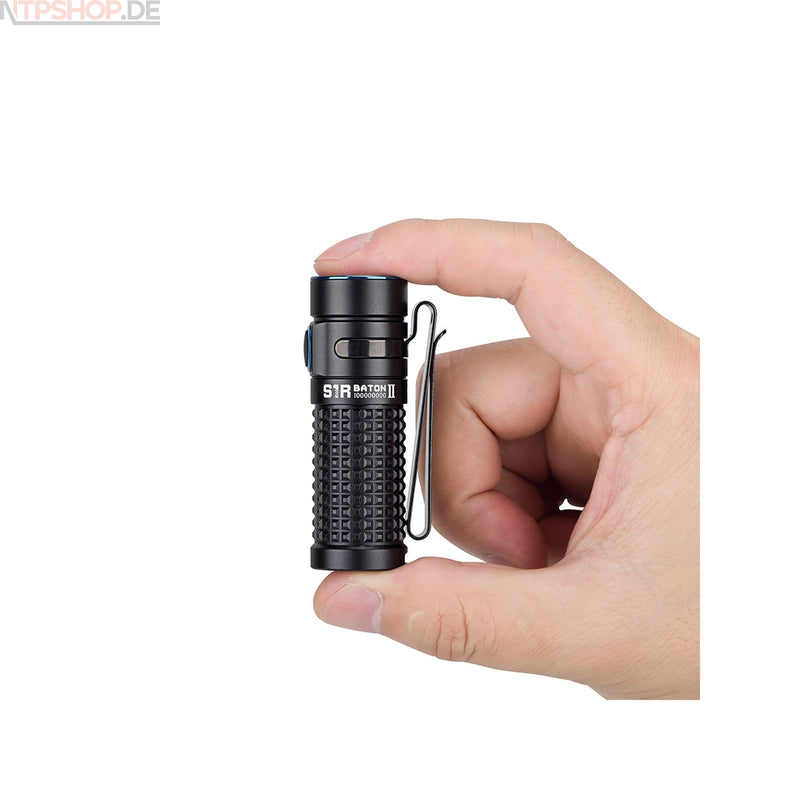 Laden Sie das Bild in Galerie -Viewer, Olight S2R Baton II Taschenlampe mit 1150 Lumen - New-Tech-Products GmbH NTP NTPShop.de www.ntpshop.de www.new-tech-products.de all4living Onlineshop Online Store Gadgets Elektrogeräte