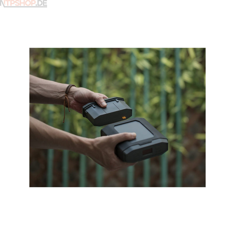 Laden Sie das Bild in Galerie -Viewer, Omnicharge Omni Ultimate OP2NA001 Powerstation B-Ware (R1F3)