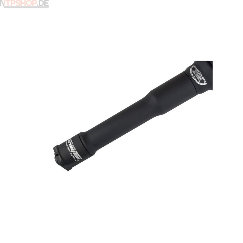 Laden Sie das Bild in Galerie -Viewer, Armytek Barracuda Pro Suchscheinwerfer Taschenlampe - New-Tech-Products GmbH NTP NTPShop.de www.ntpshop.de www.new-tech-products.de all4living Onlineshop Online Store Gadgets Elektrogeräte