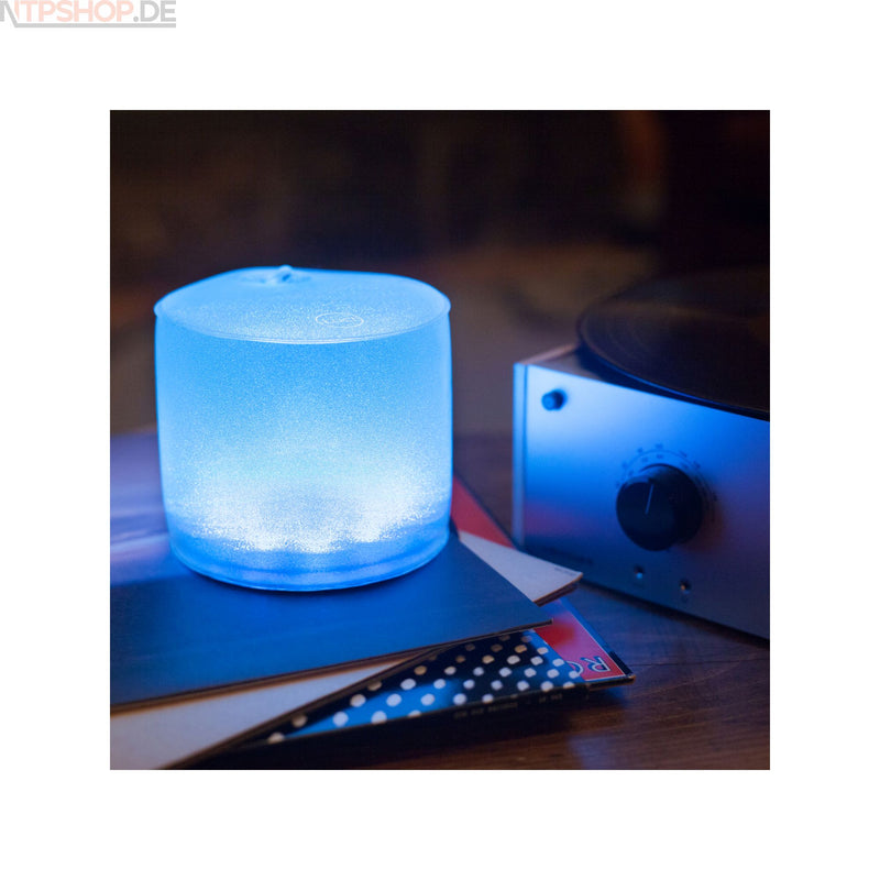 Laden Sie das Bild in Galerie -Viewer, MPowerd Luci Color Solar Lantern - New-Tech-Products GmbH NTP NTPShop.de www.ntpshop.de www.new-tech-products.de all4living Onlineshop Online Store Gadgets Elektrogeräte