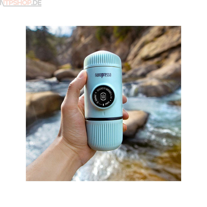 Laden Sie das Bild in Galerie -Viewer, Wacaco Nanopresso Inkl. Case - Tragbare Espressomaschine - New-Tech-Products GmbH NTP NTPShop.de www.ntpshop.de www.new-tech-products.de all4living Onlineshop Online Store Gadgets Elektrogeräte