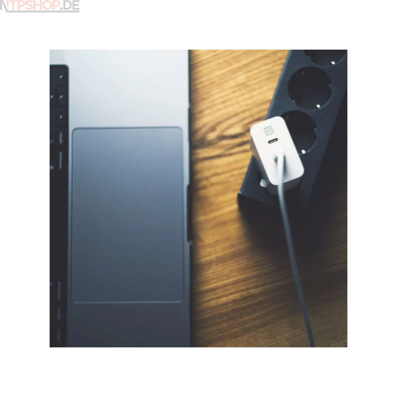 Laden Sie das Bild in Galerie -Viewer, XtremeMac XWH-SPC60-03 Ladegerät mit USB-C-Anschluss 60 W - New-Tech-Products GmbH NTP NTPShop.de www.ntpshop.de www.new-tech-products.de all4living Onlineshop Online Store Gadgets Elektrogeräte