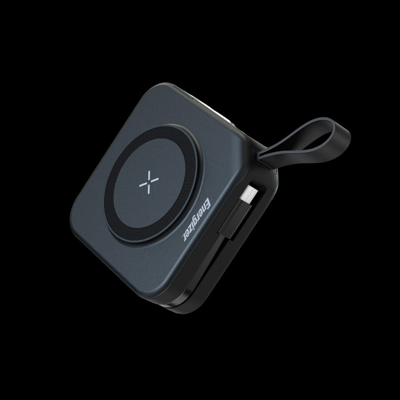 Laden Sie das Bild in Galerie -Viewer, Energizer QM10001AC - 10K magnetische kabellose Powerbank mit 20 W PD, integriertem Netzstecker und 4 Ausgängen
