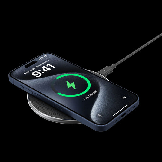 Energizer WCP107 - Ultraflaches kabelloses Ladepad mit 15 W Schnellladung